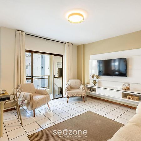 Lindo Apto 1 Quadra Do Mar Meia Praia Eis305 伊塔佩马 外观 照片