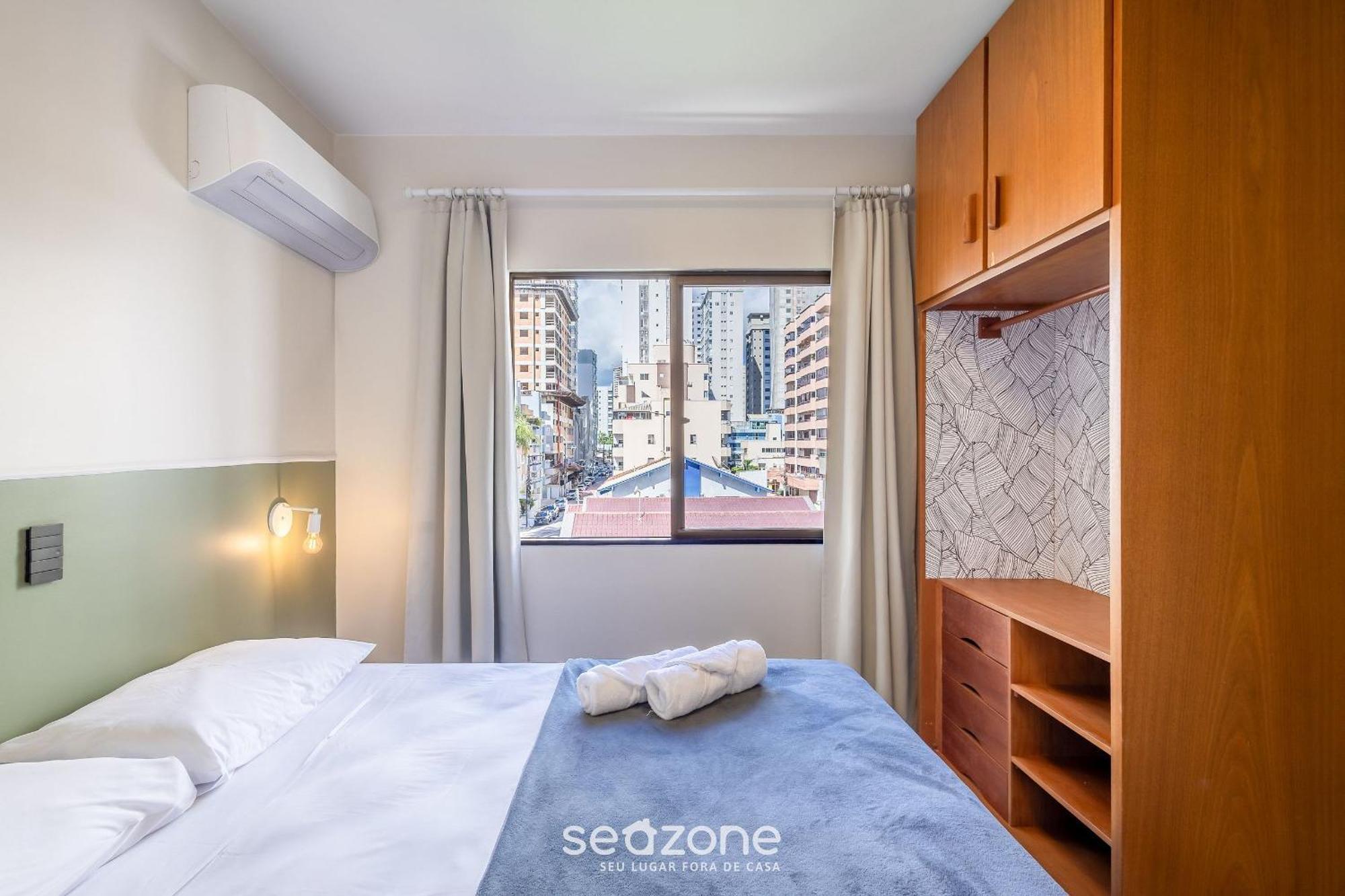 Lindo Apto 1 Quadra Do Mar Meia Praia Eis305 伊塔佩马 外观 照片